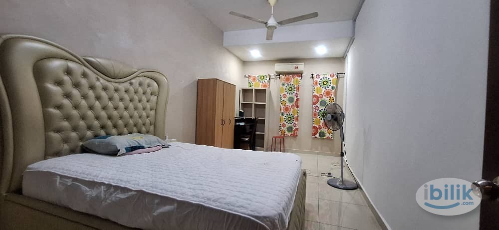 Middle Room at Pandan, Ampang - Image 1