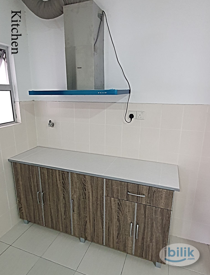 Master Room at Suria Jelatek Residence, Ampang Hilir - Image 5
