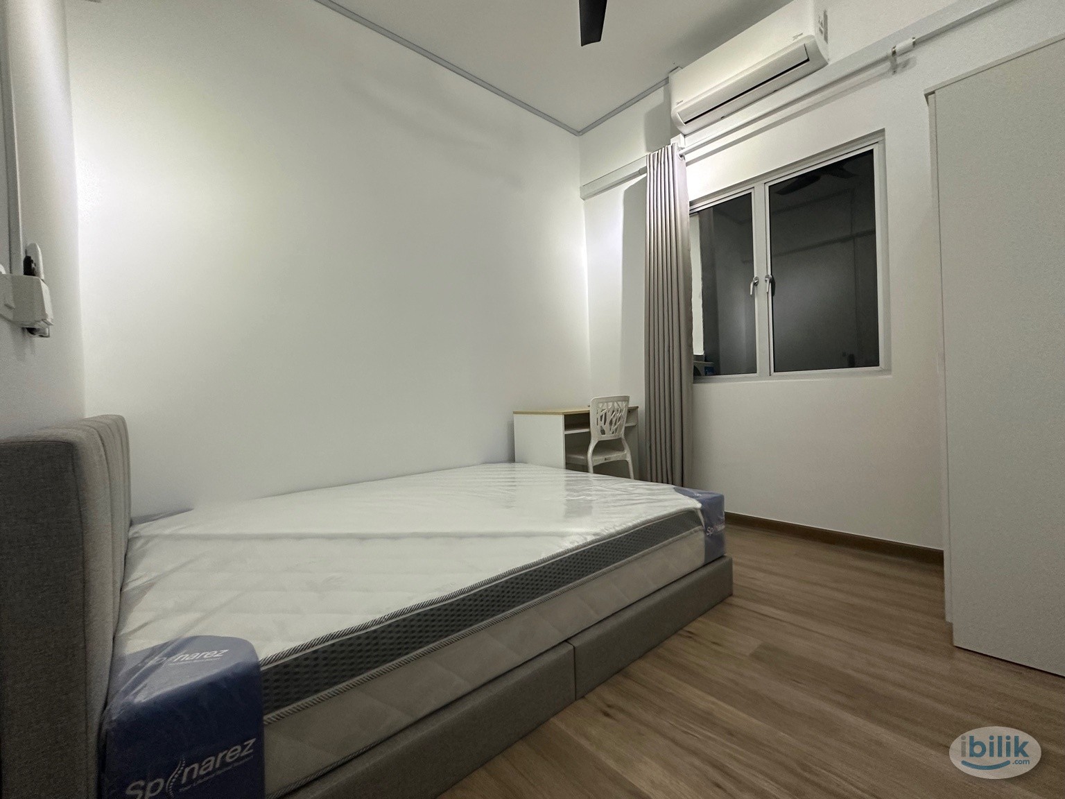 Near LRT Bangsar - Residensi Brickfields Middle Room - Image 1