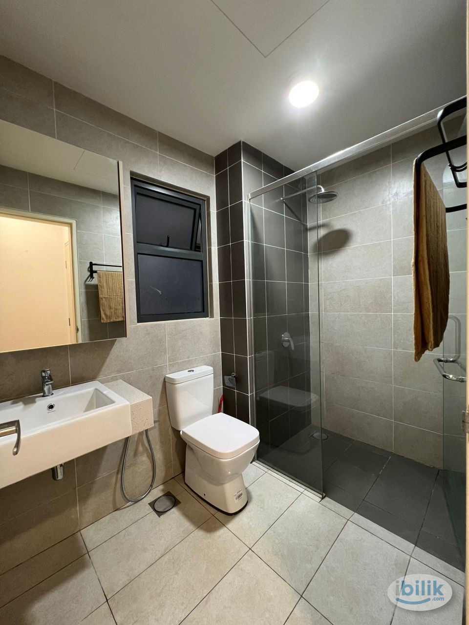✨ Royal Domain Condo KL – Aircond ❄️ Free WiFi 🌐 Free Water 🚰 - Image 4