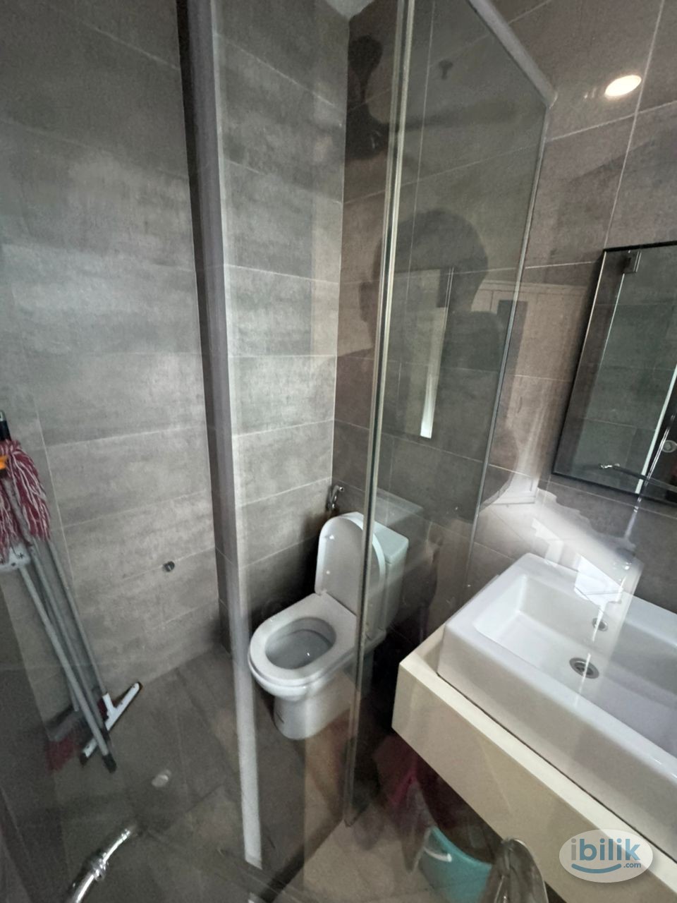 🚇 H2O Ara Damansara Room – Near LRT | Furnished + Aircond ❄️ - Image 3