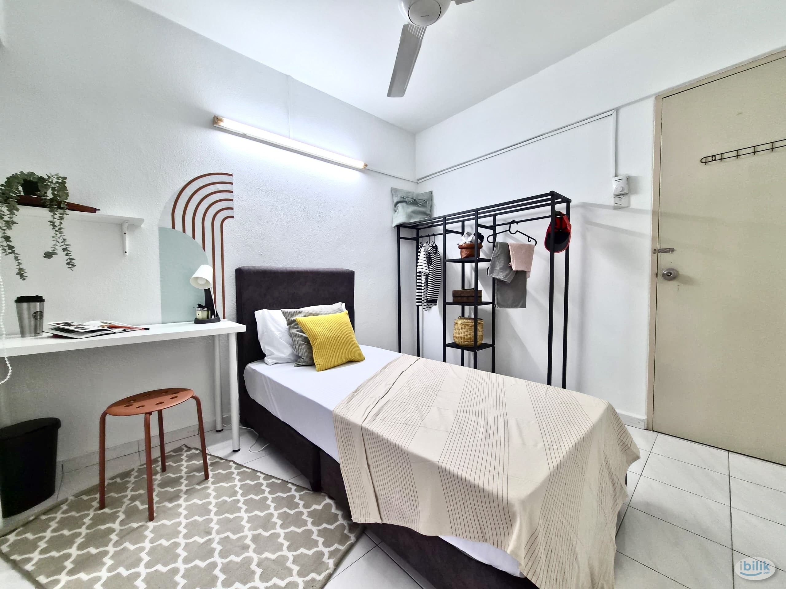 Single Room at Taman Pekaka, Sungai Dua - Image 1