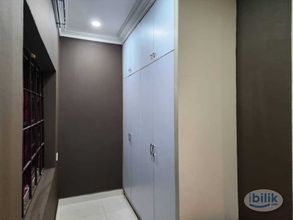 Bangalow Master Room at 28 Residency, Sunway Damansara - Image 2