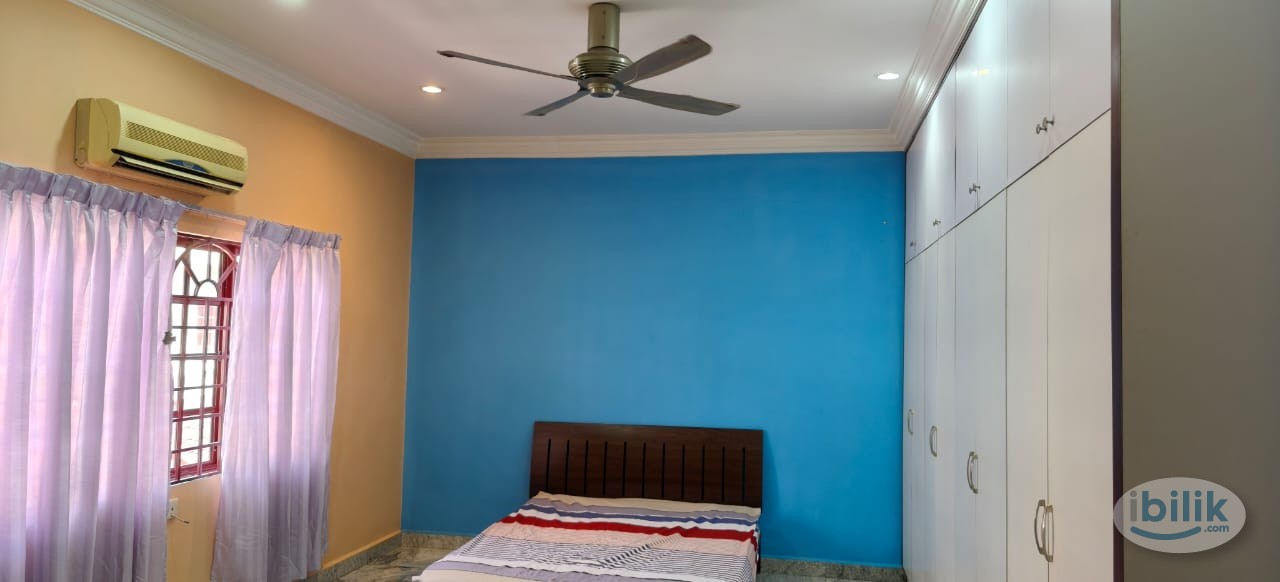 Bangalow Master Room at 28 Residency, Sunway Damansara - Image 2