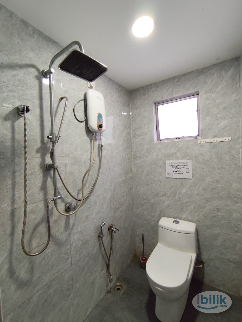 ‼️Zero Depo🏡🔥Medium Room To Rent🚆 Walk to MRT Bandar Utama 🏡🛋️ Fully furnished + Internet laju ⚡ 📍 Dekat IBM Tower, Cent - Image 5