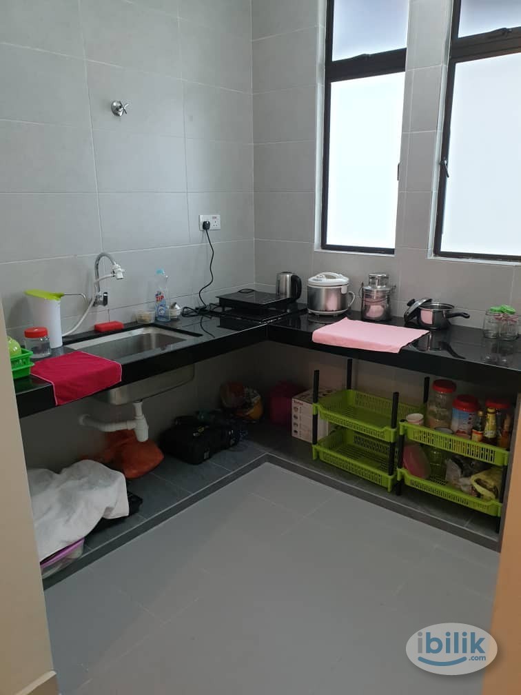 Master Room at Ozana Residence, New taman. Infineon,maxwell,ATX,Manipal,MMU,UTEM - Image 1