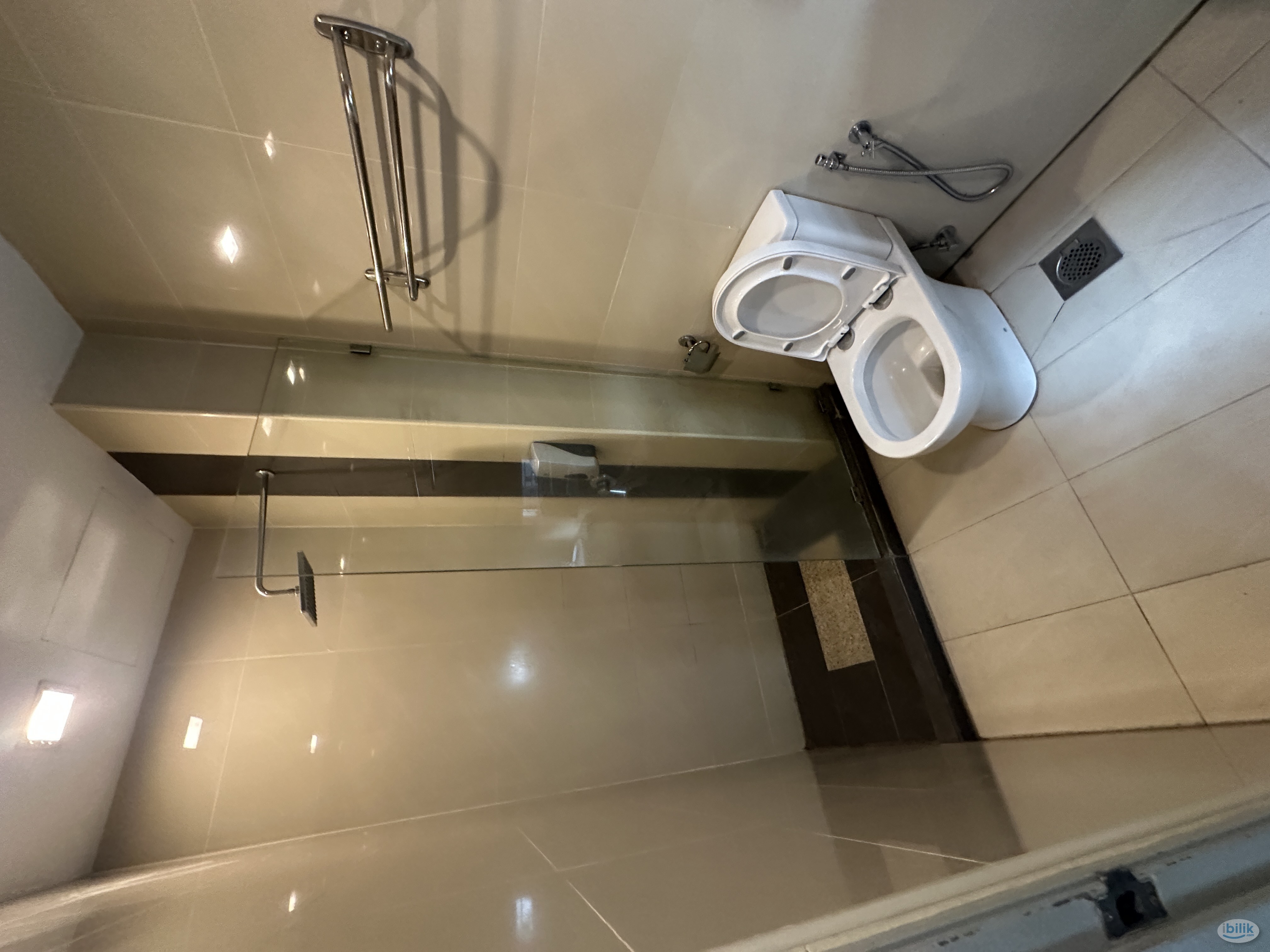 Best look master room at pelangi utama condo - Image 5