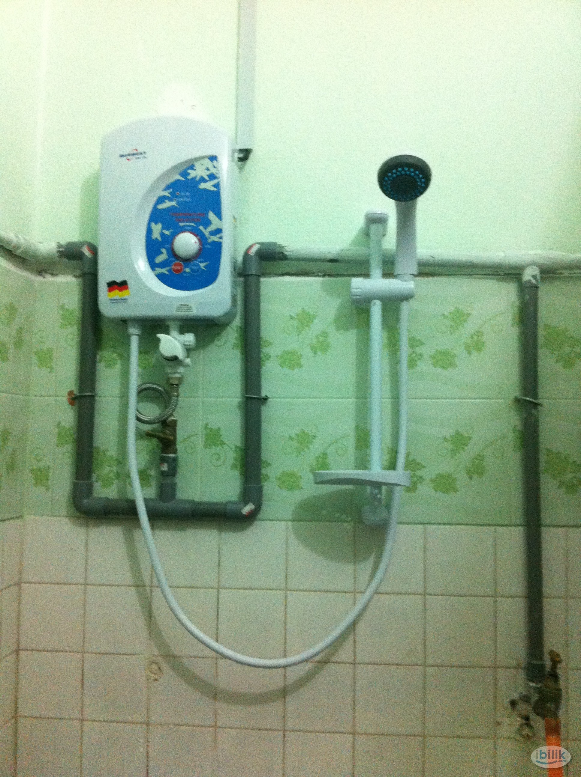 Single Room at Sungai Dua, Penang - Image 3