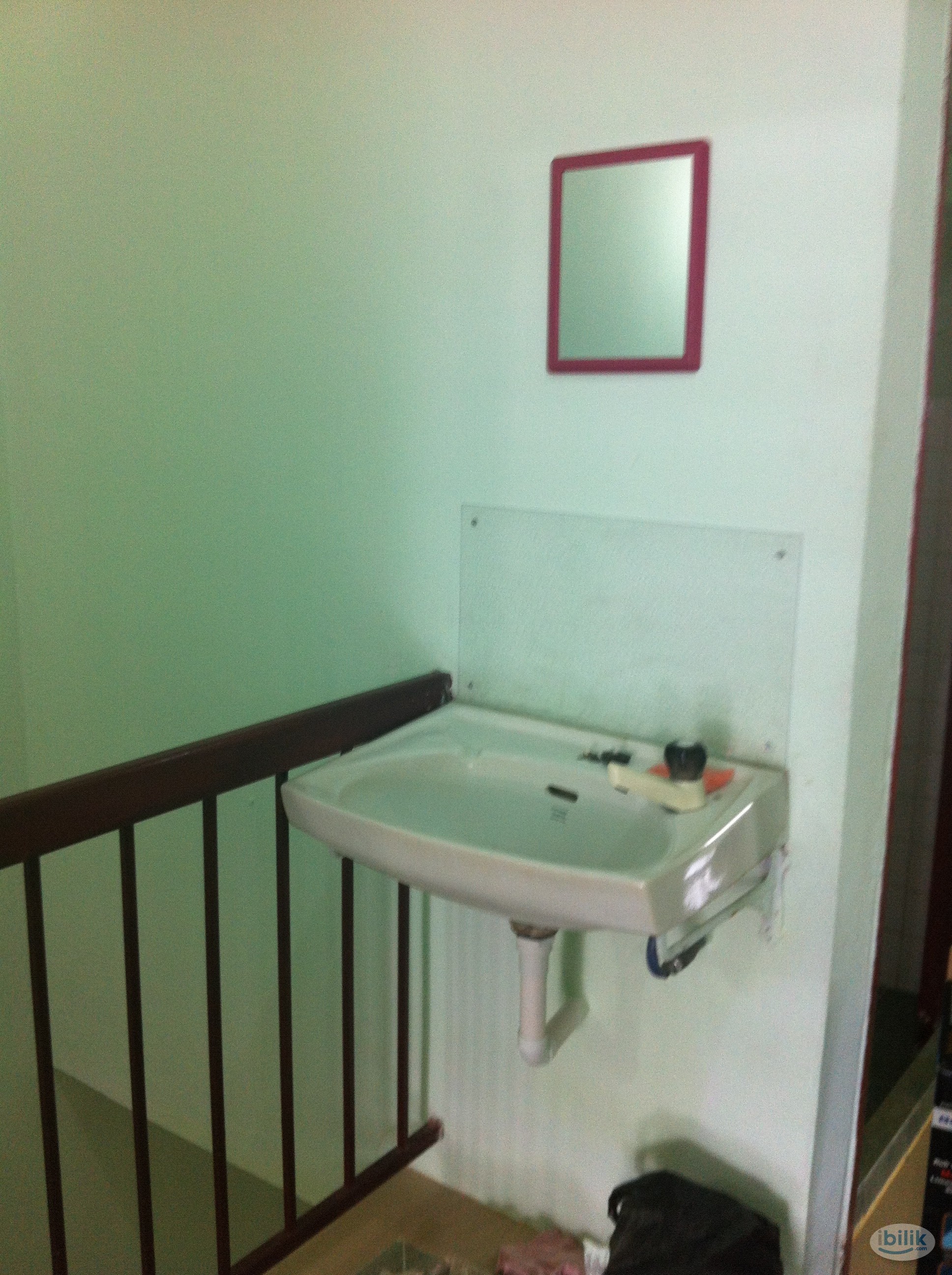 Single Room at Sungai Dua, Penang - Image 4
