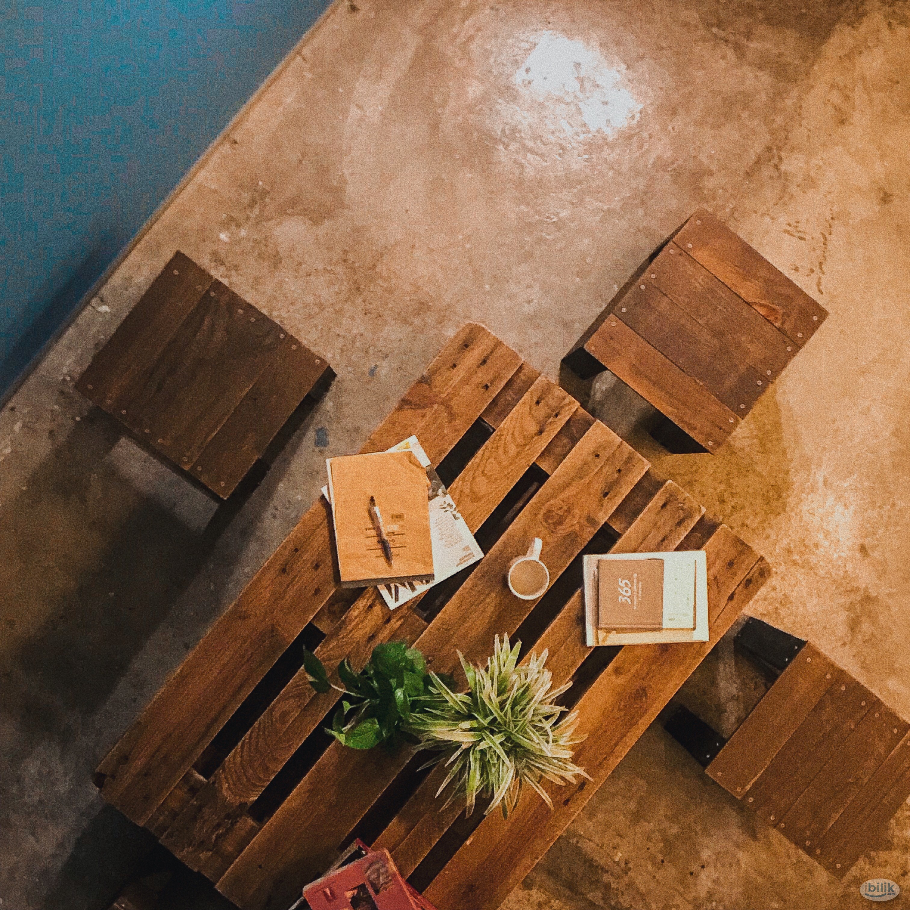 Fully Furnished Student Accommodations in Lorong Selamat, George Town, Penang - Image 4