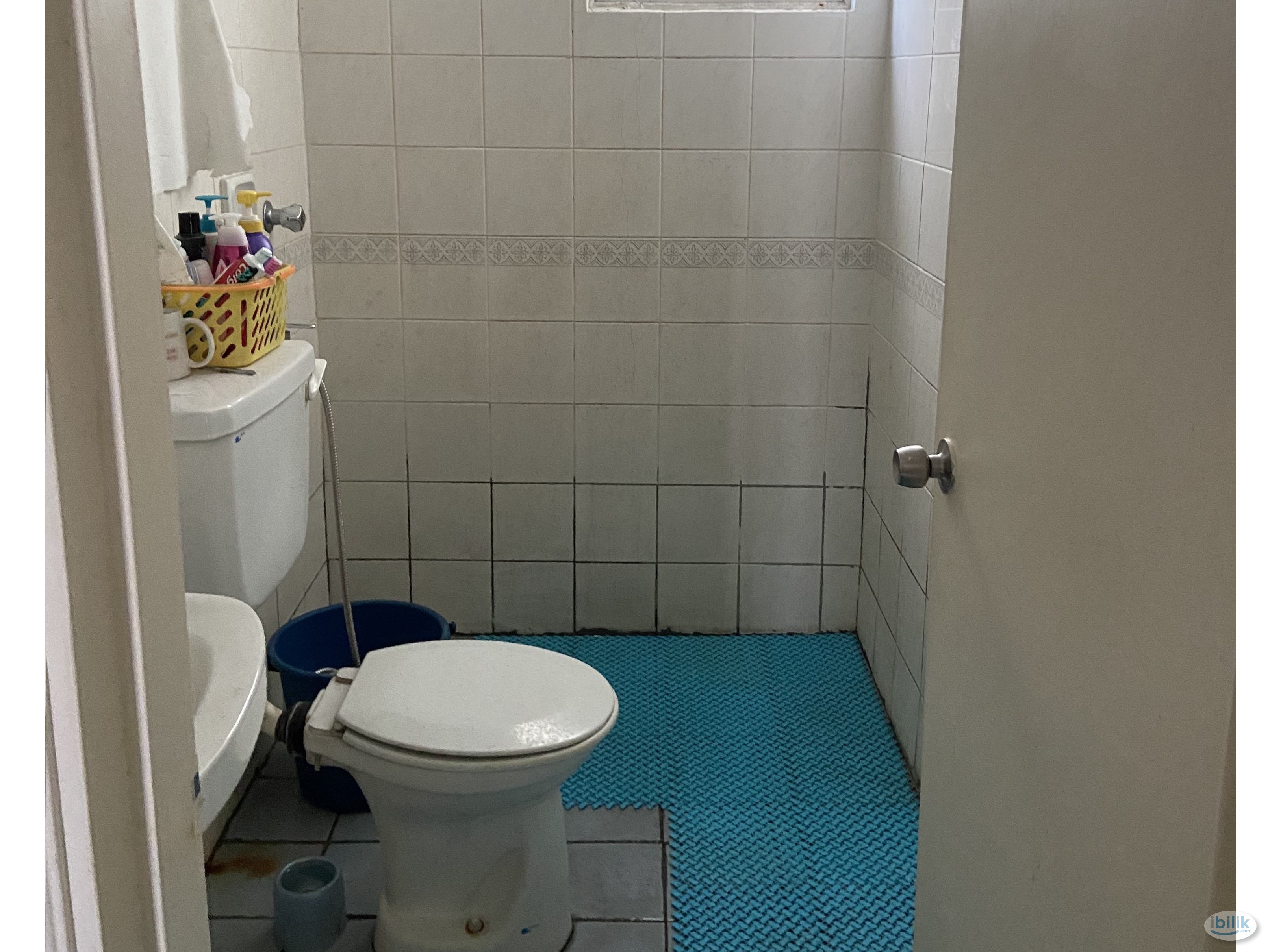Single Room at Pantai Hillpark 2, Pantai - Image 2