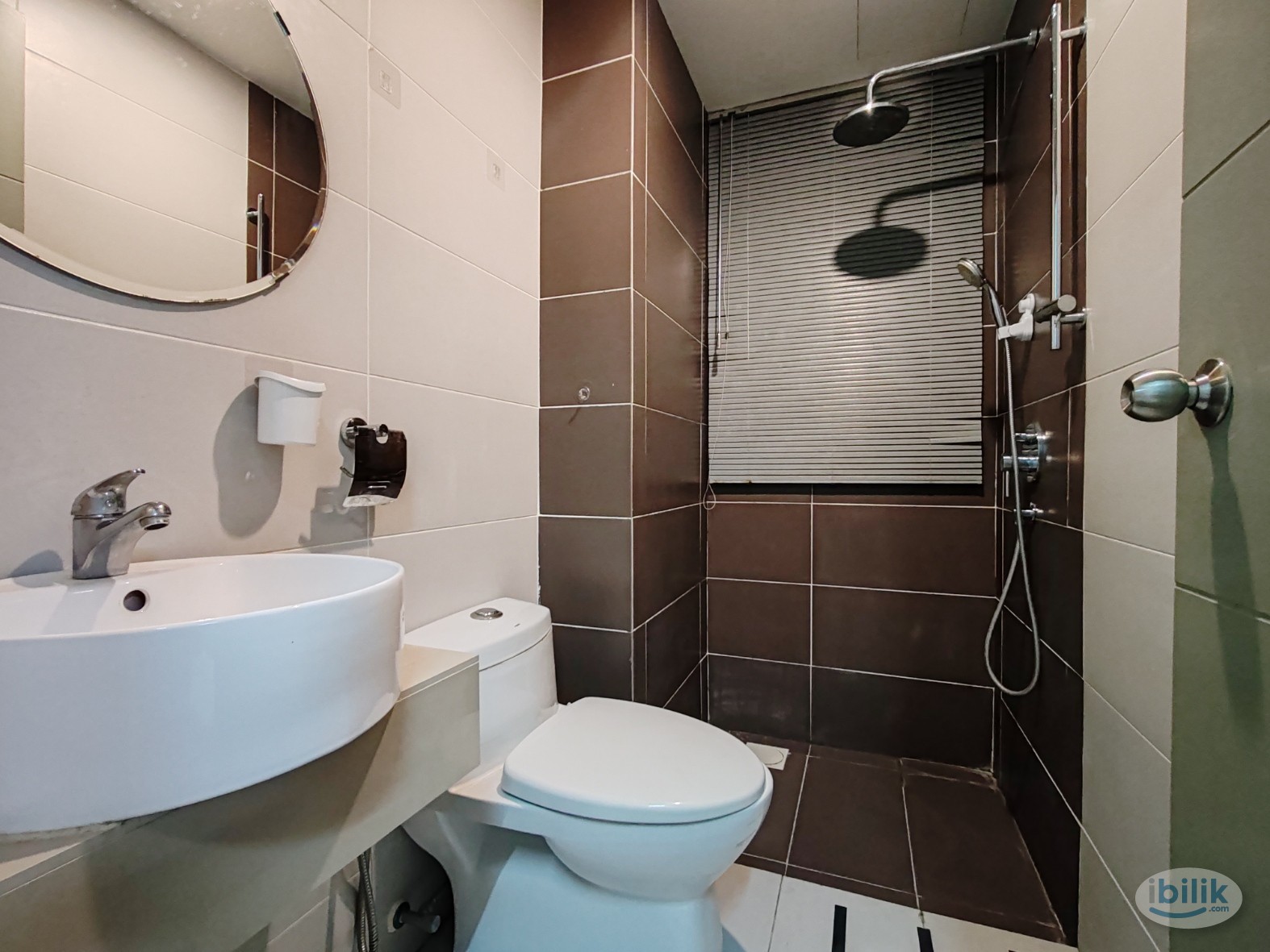 Master Room at DK Senza, Bandar Sunway - Image 4