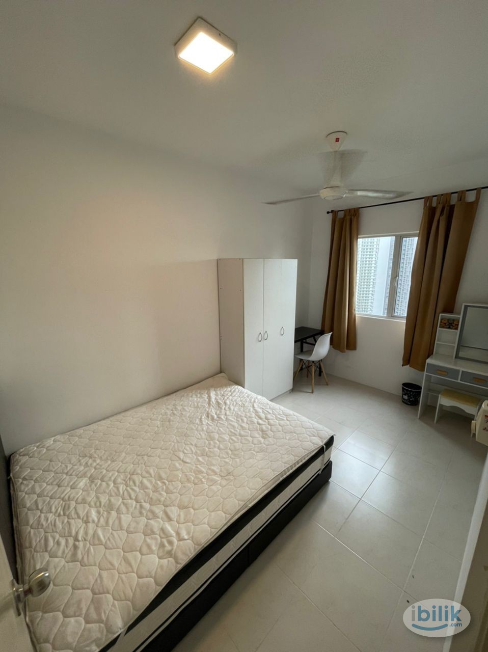 Female Master Room (Looking for Partner) Linked to LRT Sri Rampai - Image 5