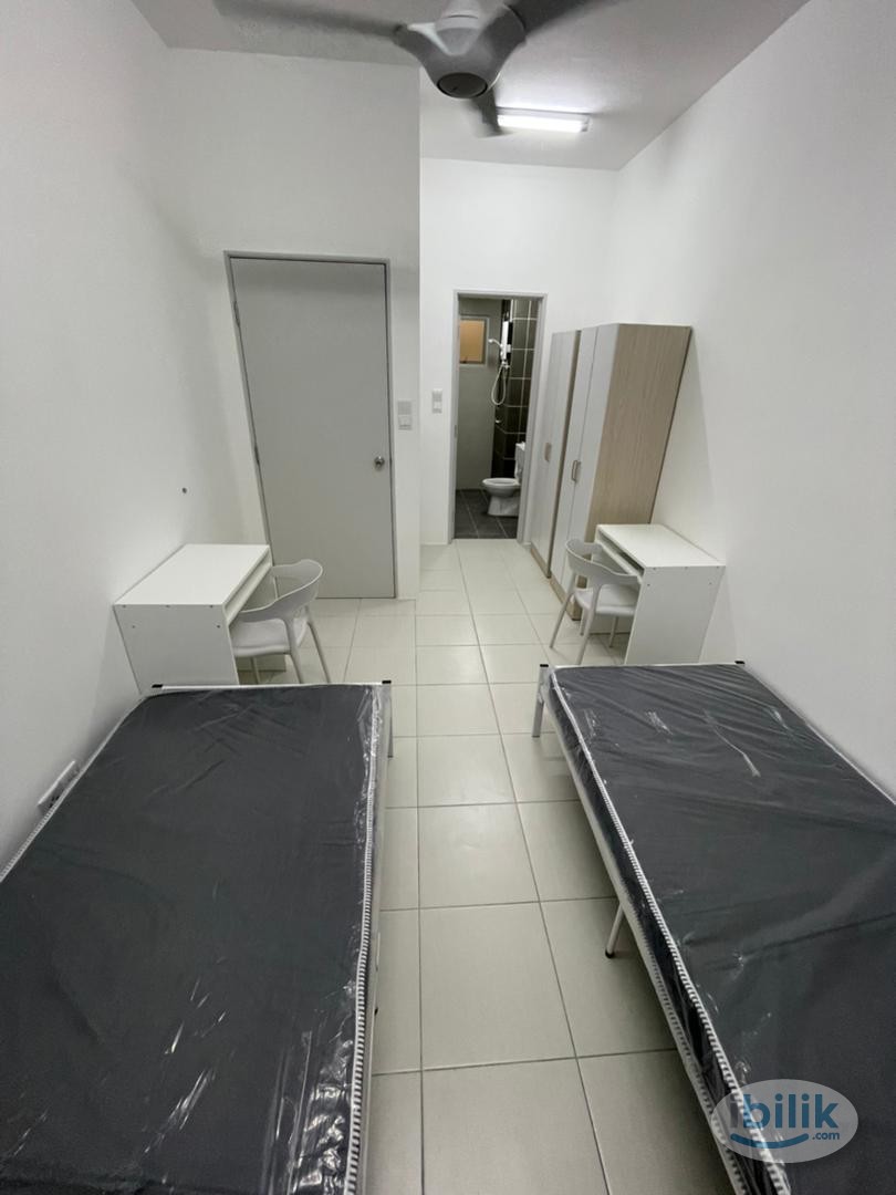 Master Private bath Female Muslim (Available from 3/6/26) - Image 1