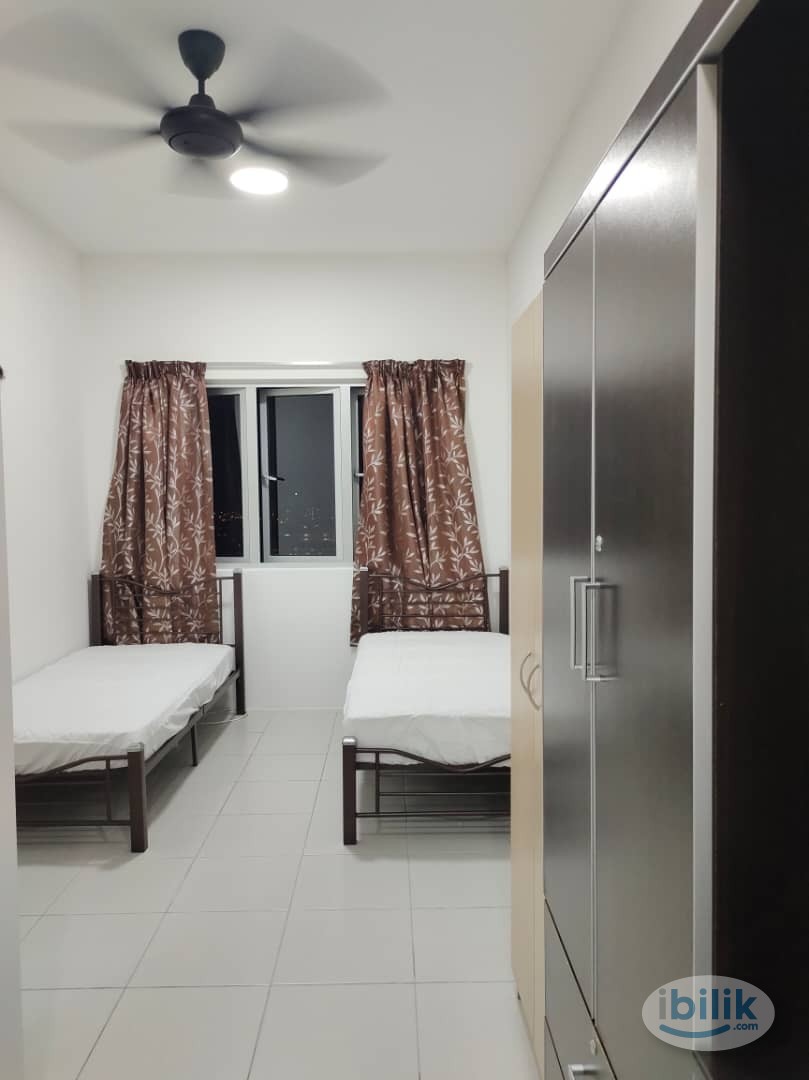 Female Muslim Room for 2 Pax Sharing (Walk to LRT Station)  - Image 2