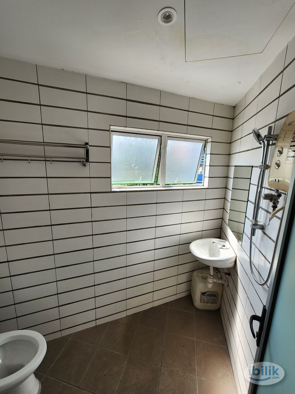 🔥BIG PROMOTION IN OCTOBER🚀 CO-LIVING ROOM FOR RENT NEAR CHOW KIT🤩 3 MIN DRIVE TO MRT TITIWANGSA 🚝 2 MIN WALK TO HOSPITAL - Image 3