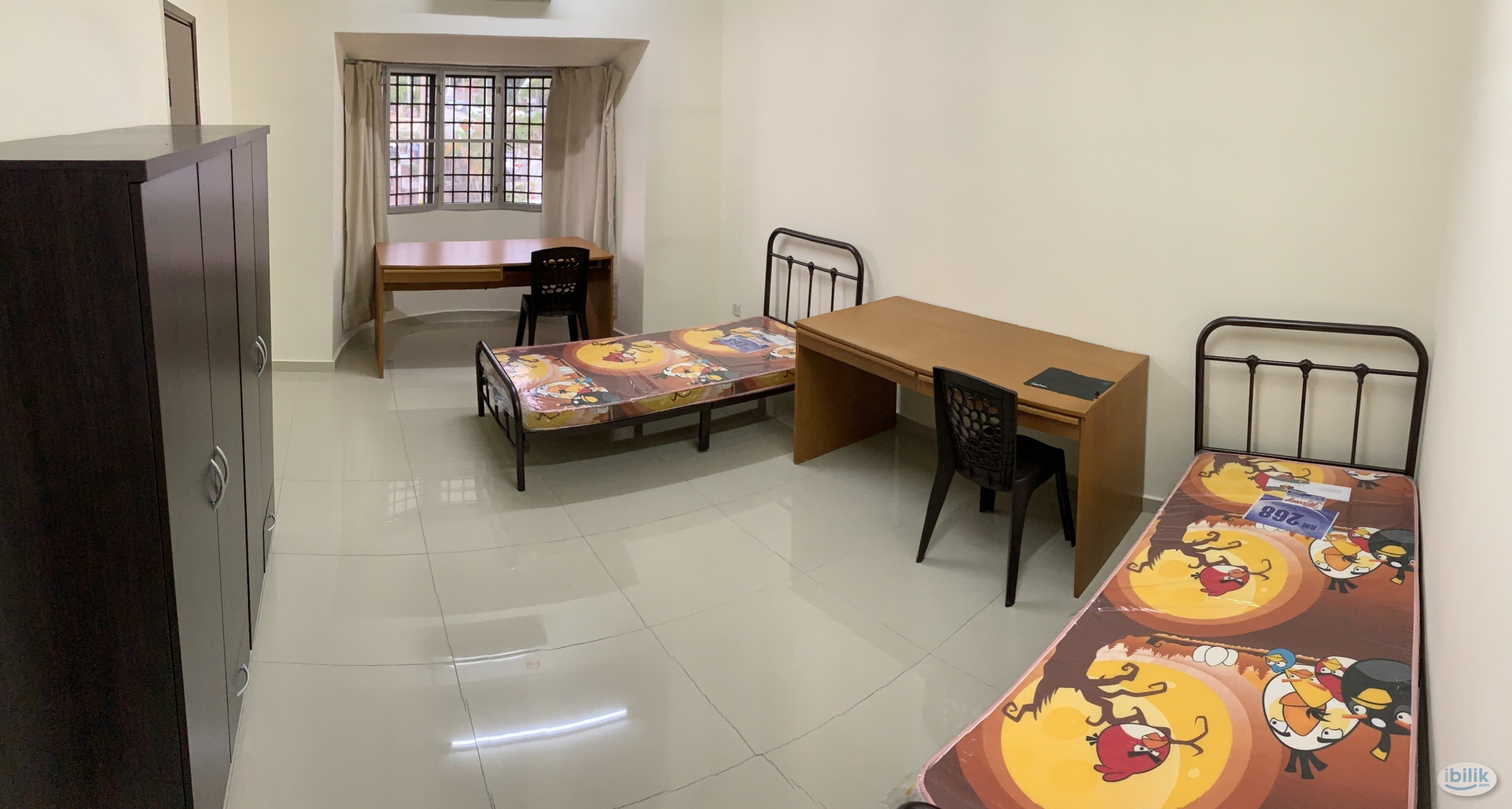 UCSI | Guarded Landed House Master Room for Rent @ Jalan Pantas Taman Connaught - Image 1