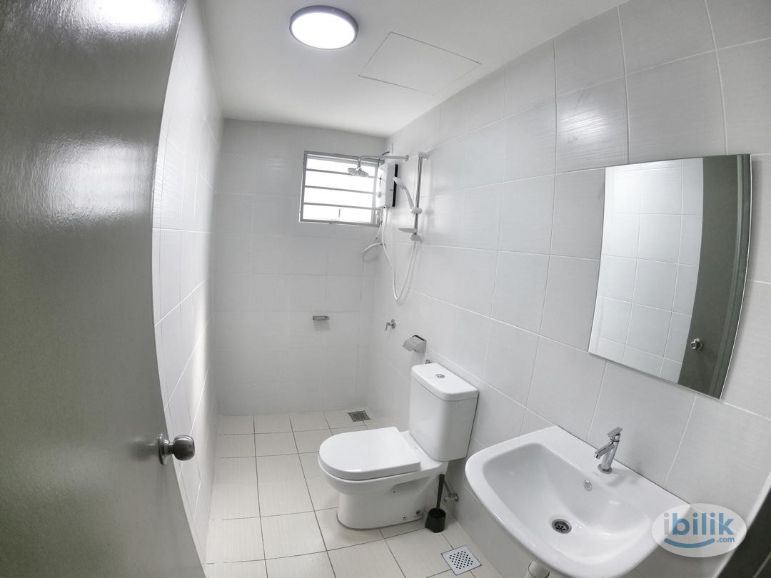 Bilik Sharing Harga Mampu milik | PPA1M METROPOLITAN | Girl Muslim | Middle Room at Kepong, Kuala Lumpur | Fully Furnise - Image 3