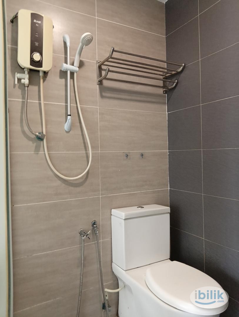 Single Room at Bandar Utama, Petaling Jaya,Nearby👉First Avenue, One Utama, MRT Bandar Utama, Centre Point🤩📍🚩👉 - Image 2