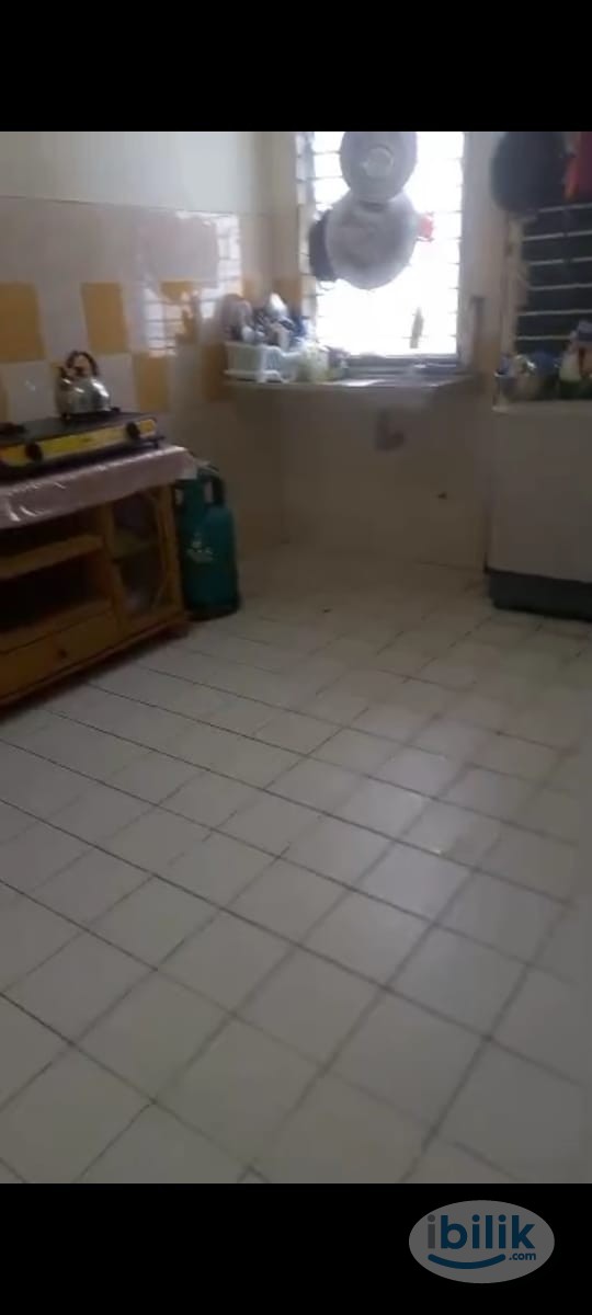 ROOM FOR RENTAL ATTACHED WITH BATHROOM - Image 1