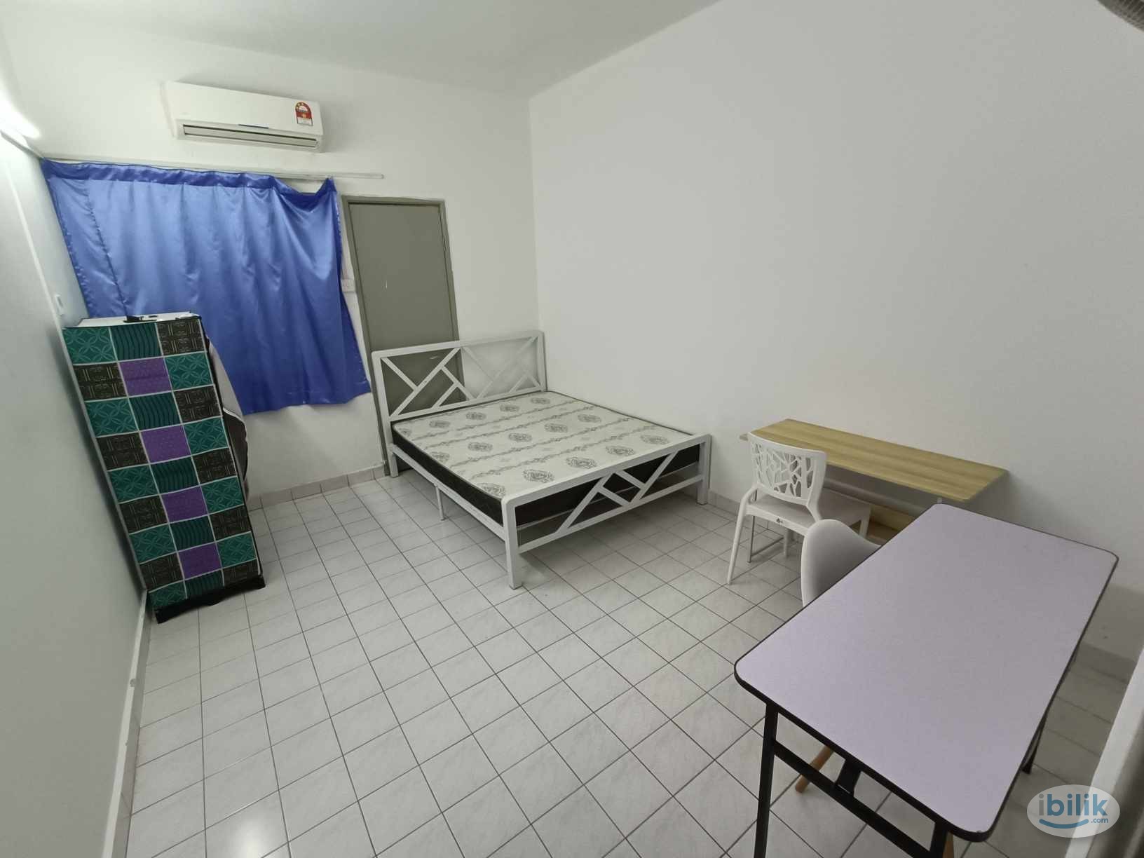 Middle Room at Bandar Puteri Puchong, Puchong, LRT IOI Puchong Jaya, IOi Mall Puchong, Lotus, Insudtrial Park🚩🤩 - Image 1