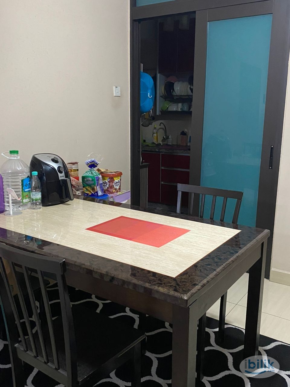 Middle Room at Shah Alam, Selangor - Image 4