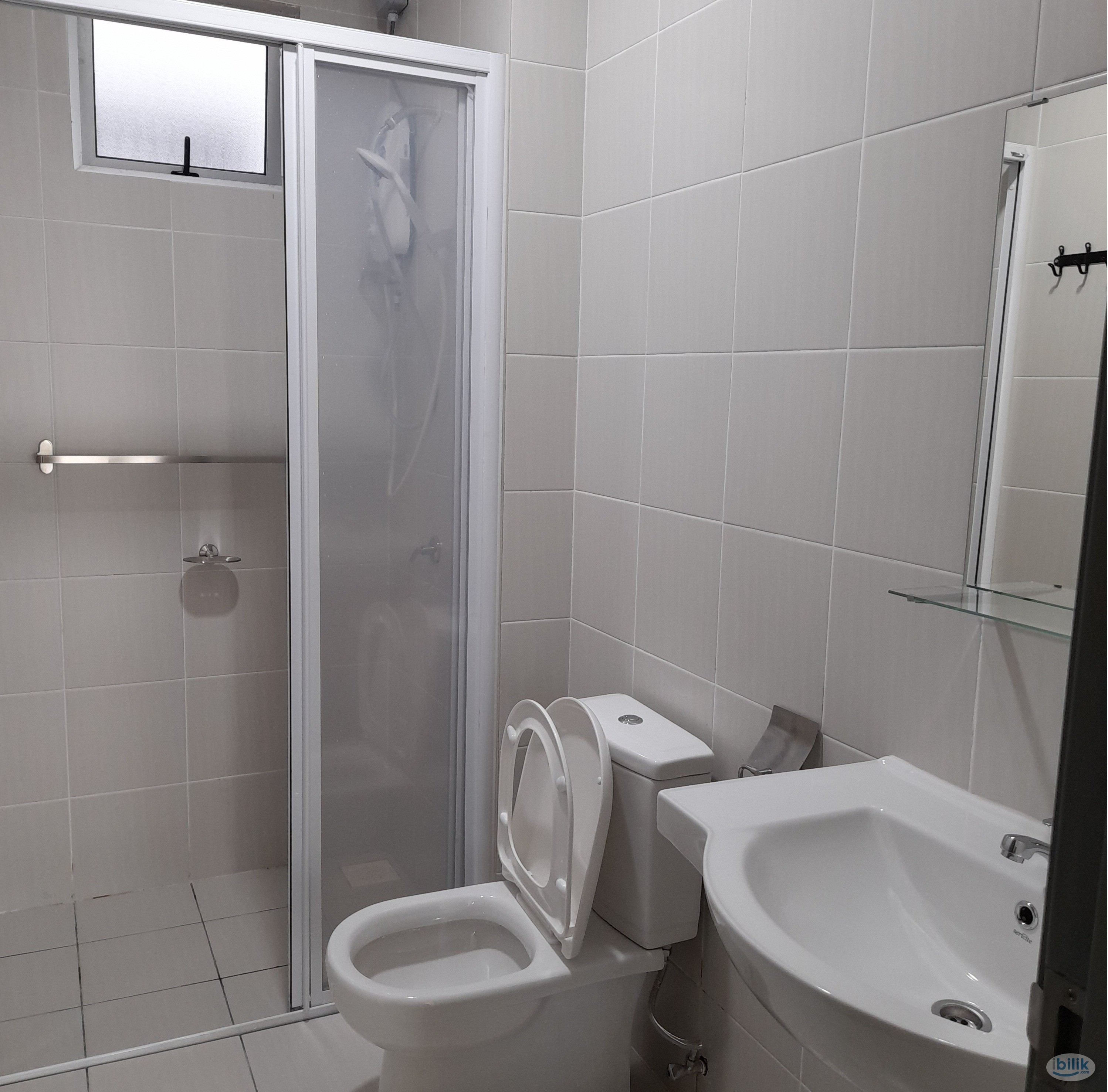 Pasir Gudang/Permas Seaview Master Room RM950 include Aircon, Utilities & Wifi - Image 3