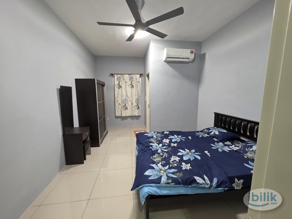 Middle Room at Sentul, Kuala Lumpur - Image 1