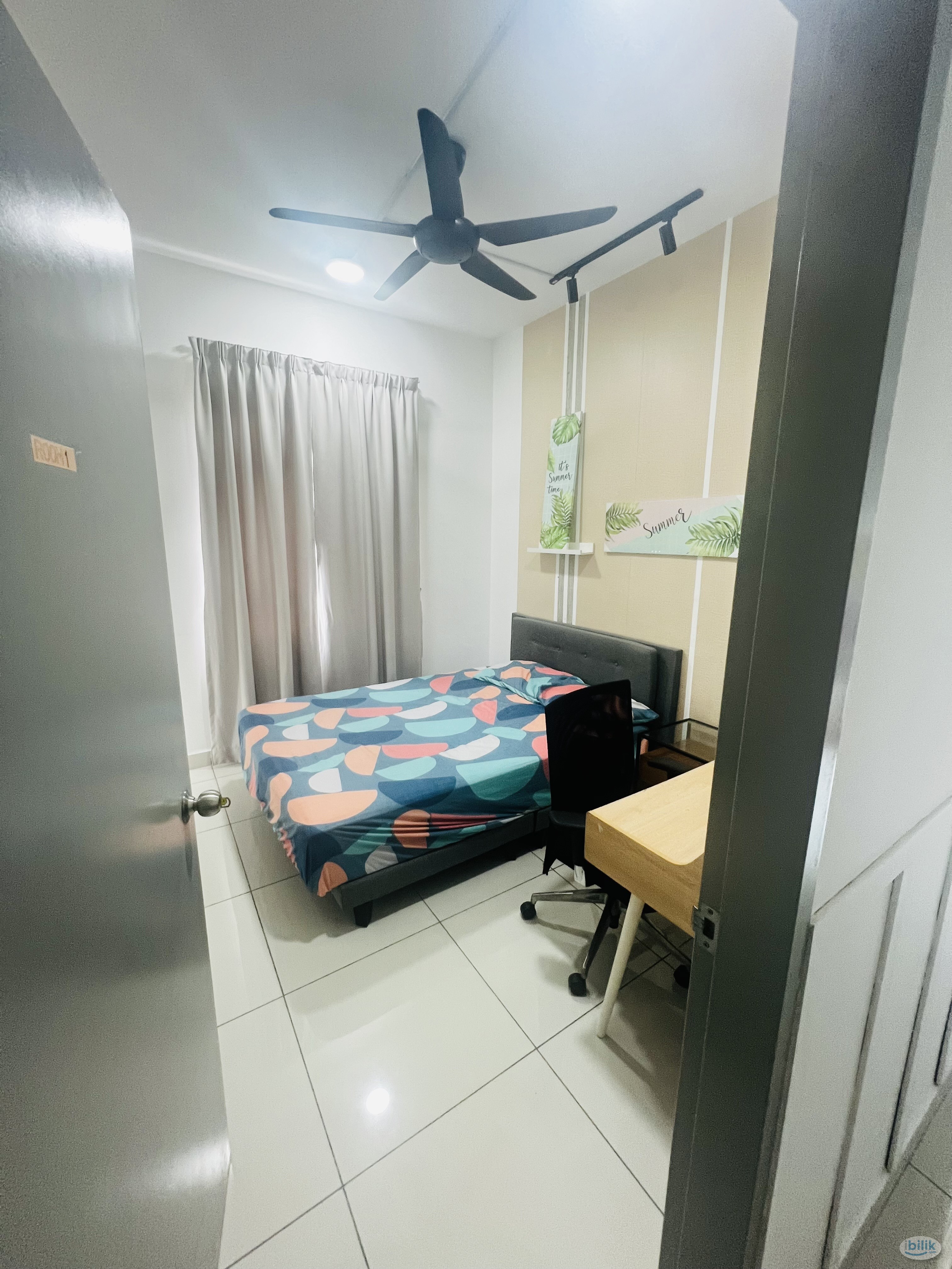 Middle Room at TR Residence, Kuala Lumpur - Image 5