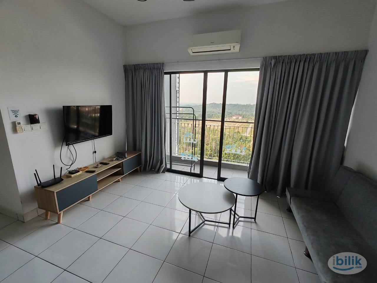 Master Room at Putra Nilai, Nilai - Image 1