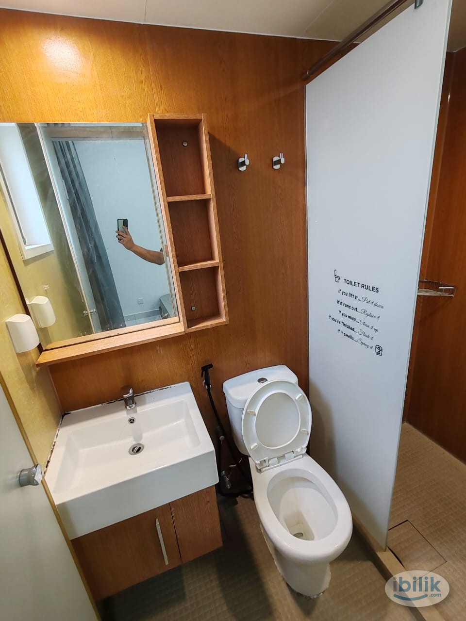 Middle Room at Putra Nilai, Nilai - Image 2