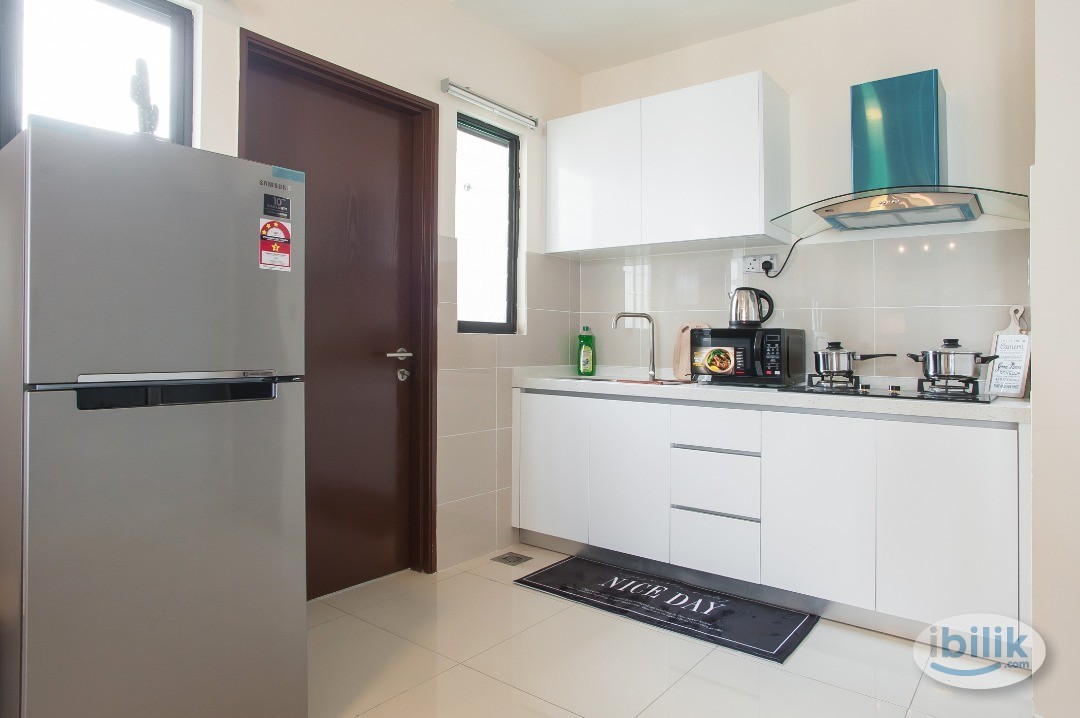 Middle Room at Lido Residency, Bandar Sri Permaisuri - Image 3