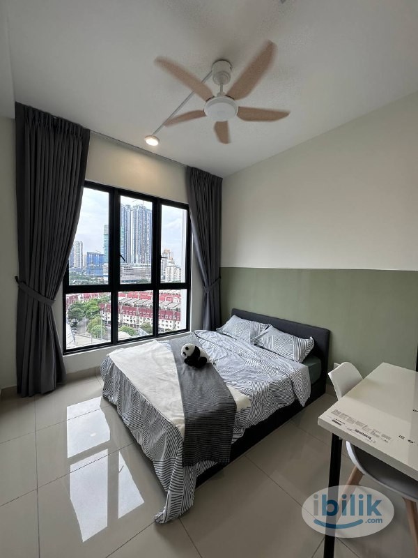 Middle Room at Platinum Arena Residence, Old Klang Road - Image 1