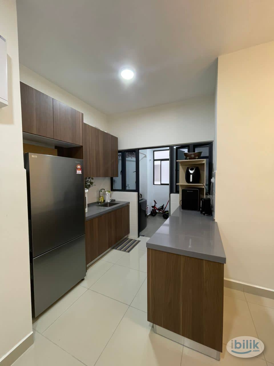 Middle Room at Platinum Arena Residence, Old Klang Road - Image 4