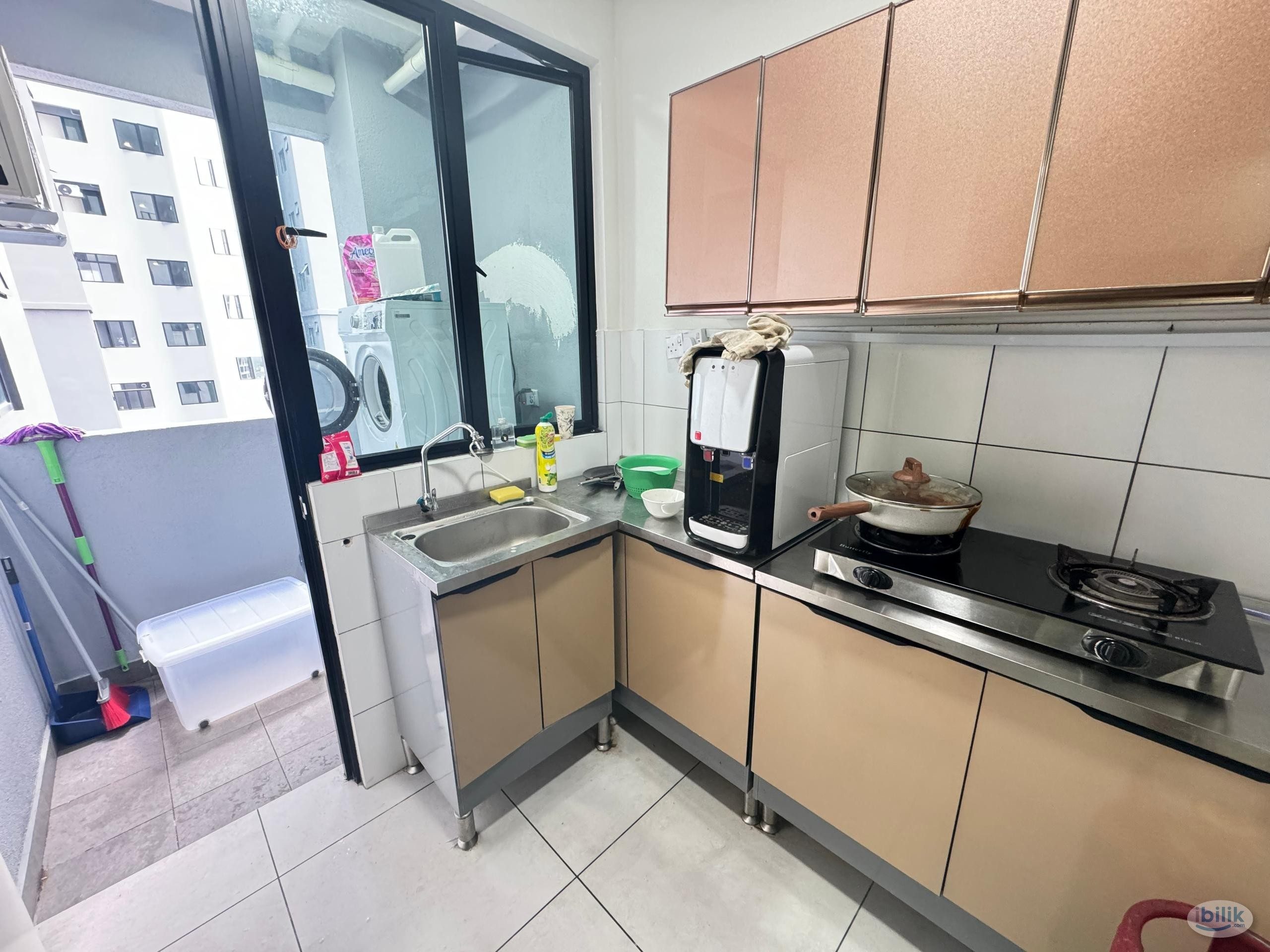 [FEMALE Single Bedroom] Maxim Majestic , 5 min UCSI, MRT Connaught [Fully+AC] - Image 2