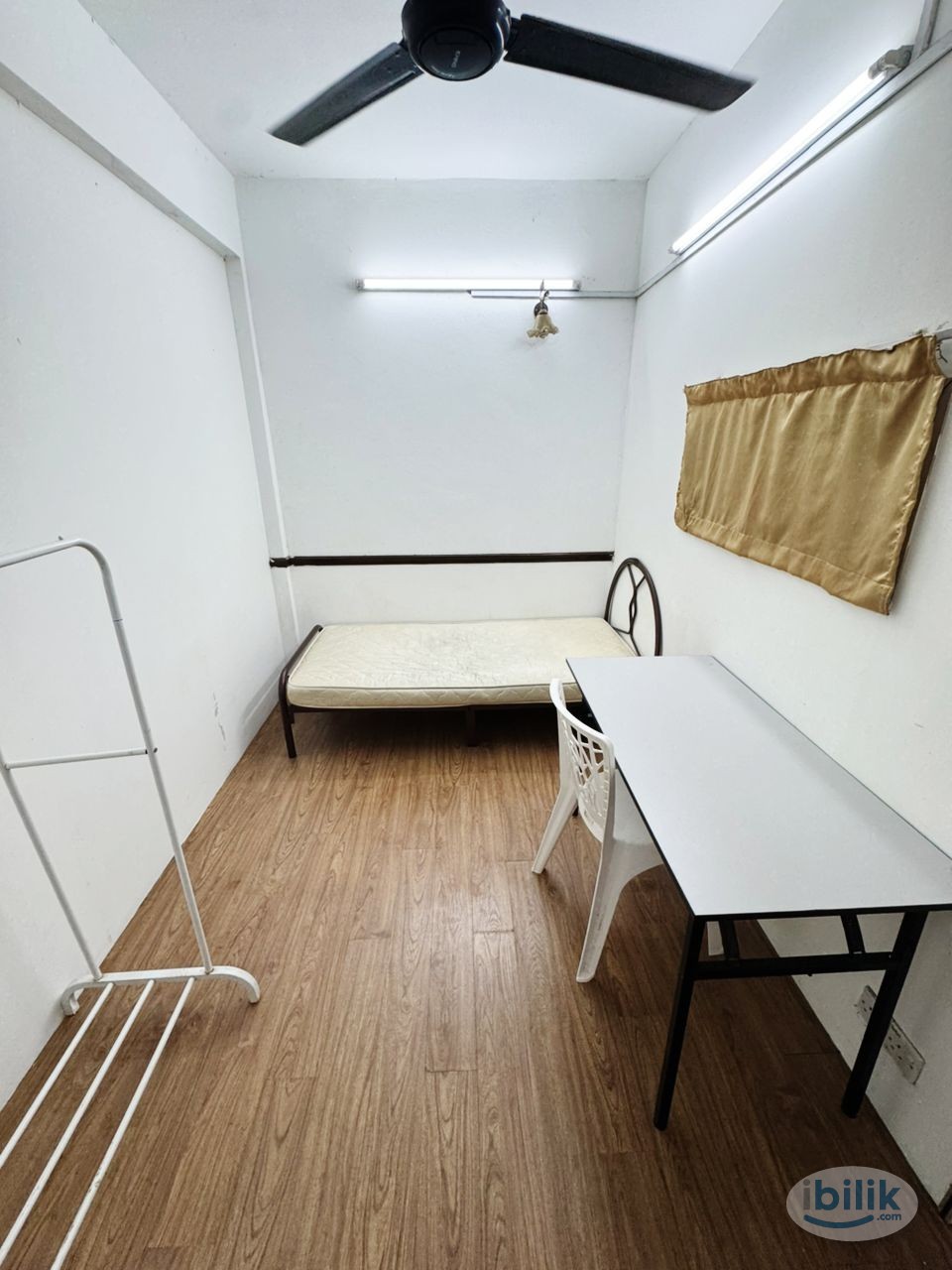 *[ 750M TO MRT]*  Walking Distance To 🚉BANDAR UTAMA MRT🚉 With Fully Furnish 💛💛 - Image 2