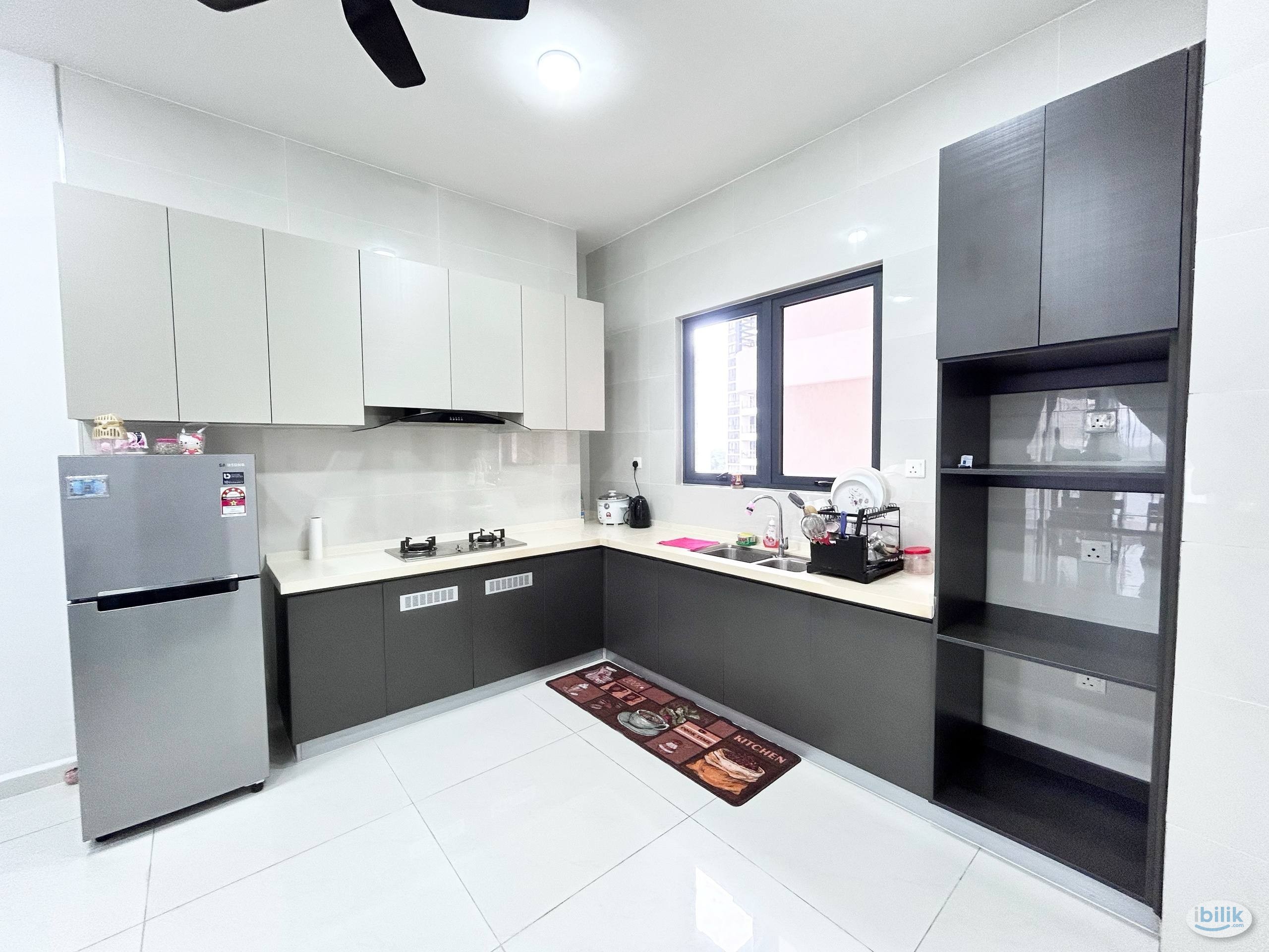 Master Room at Country Garden, Danga Bay - Image 5