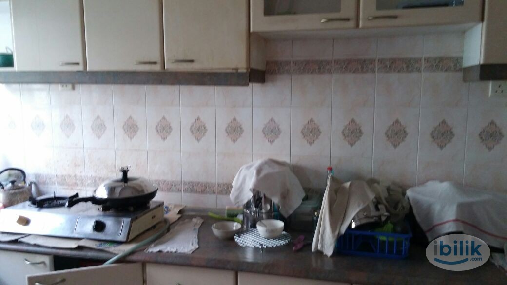 Bukit Rahman Putra Middle Room for Rent - Image 5