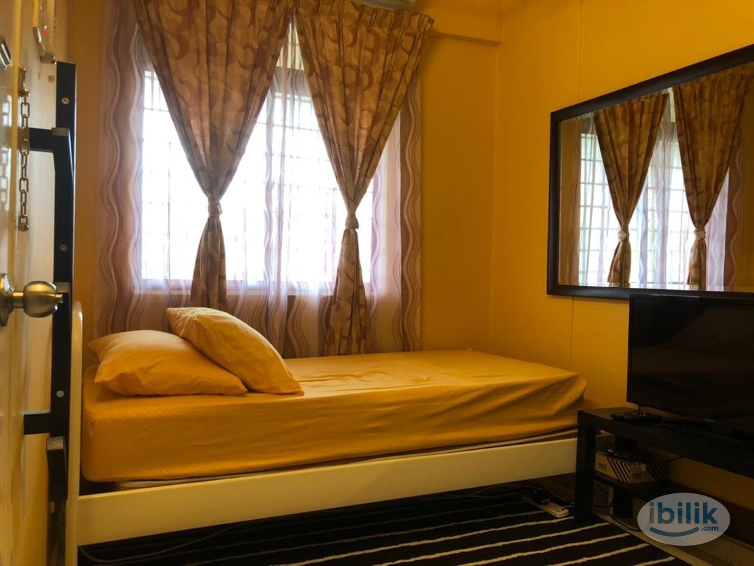 Middle Room at Taman Miharja, Cheras - Image 2