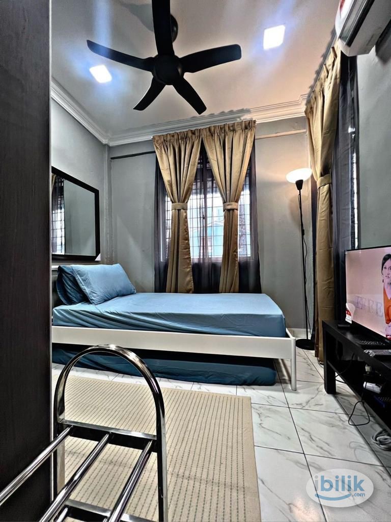Middle Room at Bangsar South, Pantai - Image 3