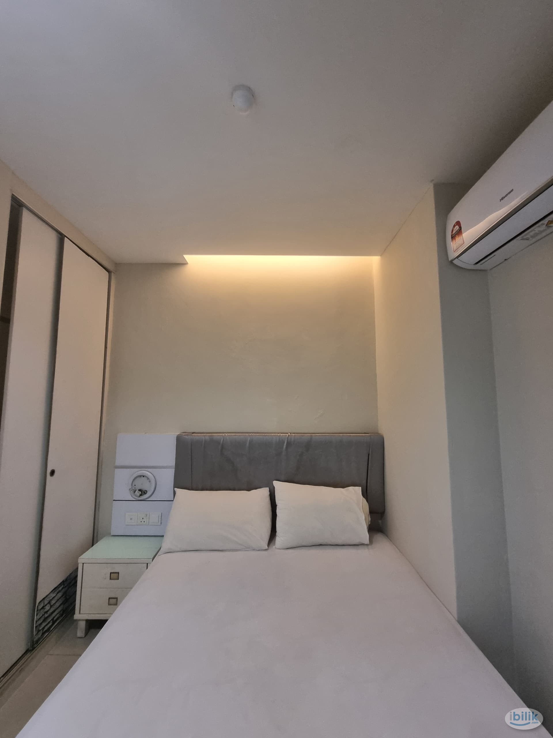 3min walk to The Strand🏢 Comfy room for rent🏡 Ready to move-In💥 - Image 2