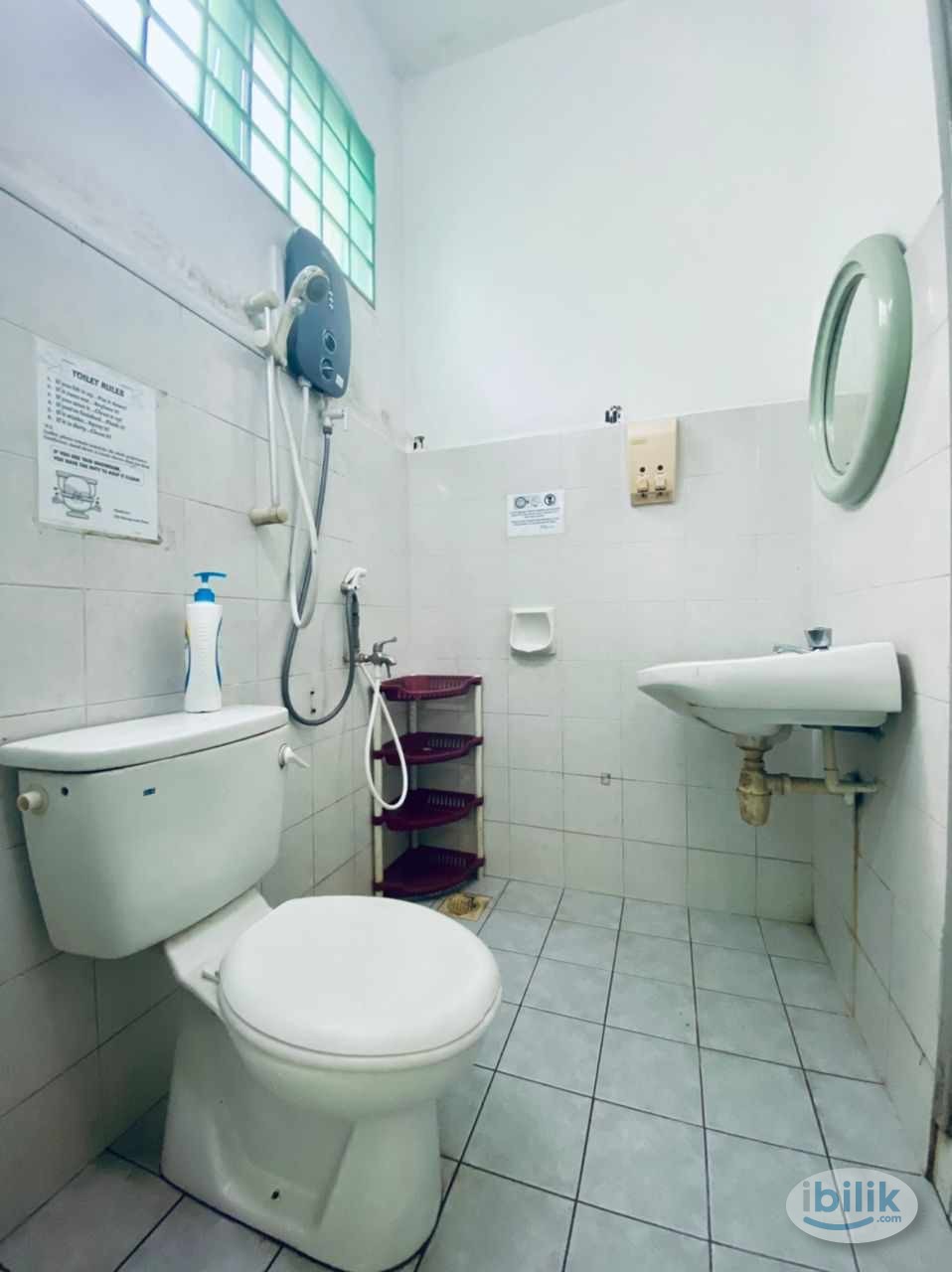 Middle Room at Damansara Uptown, Damansara Utama,SS21, Nearby👉ATRIA MALL, STARING MALL ,DAMANSARA UPTOWN, ZERO DEPOSIT,  - Image 2