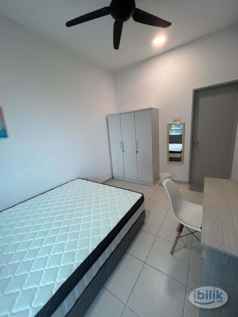 zero deposit‼️all female master room with toilet (cosmo) at the zizz damansara damai - Image 2