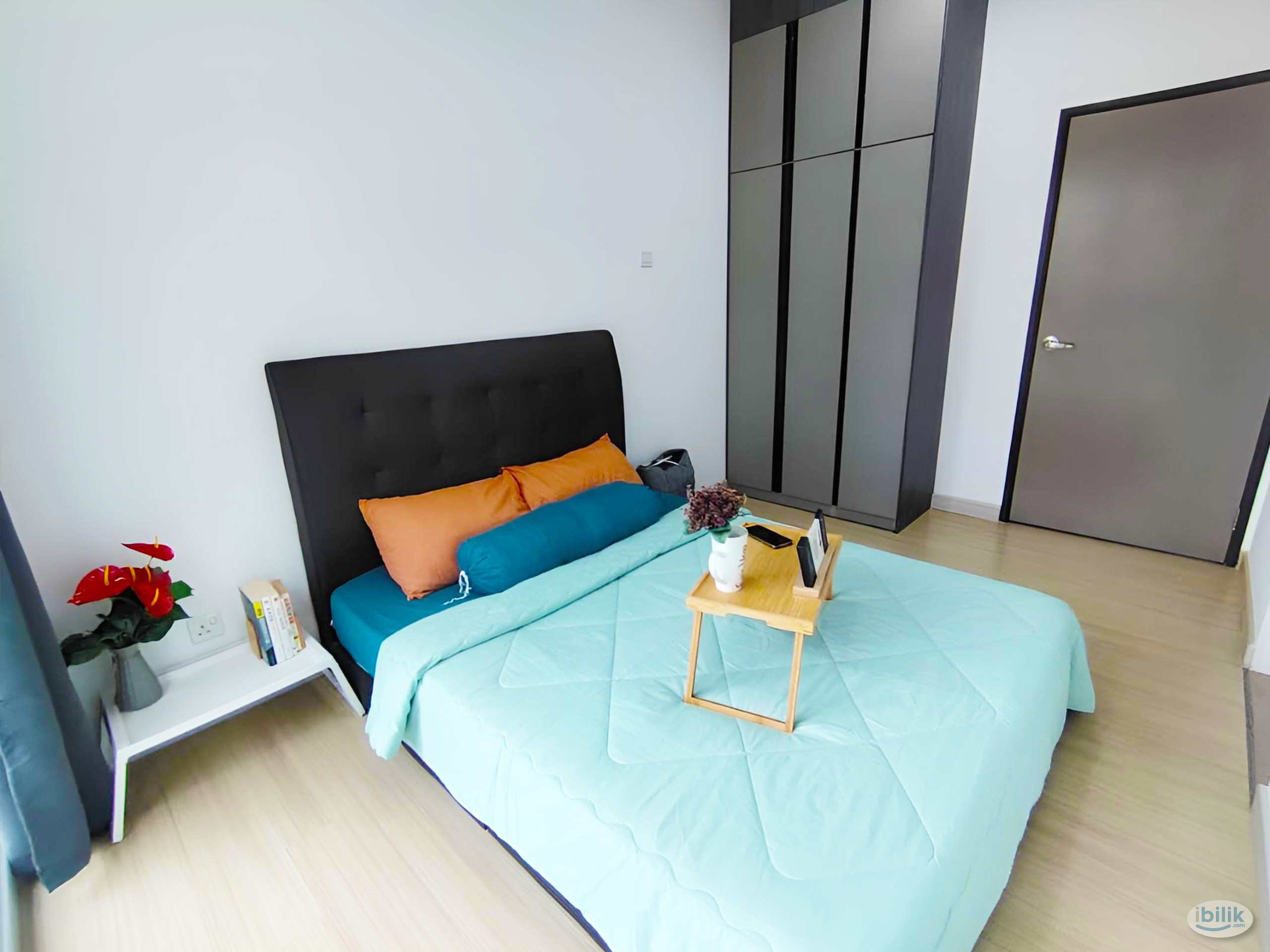 Master Room at Old Klang Road, Kuala Lumpur - Image 1