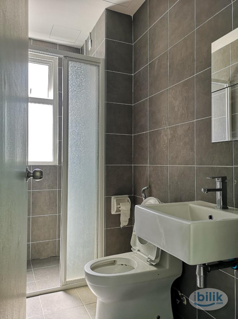 Brand New Shah Alam Fully Furnished Female Master Room with Toilet - Image 4