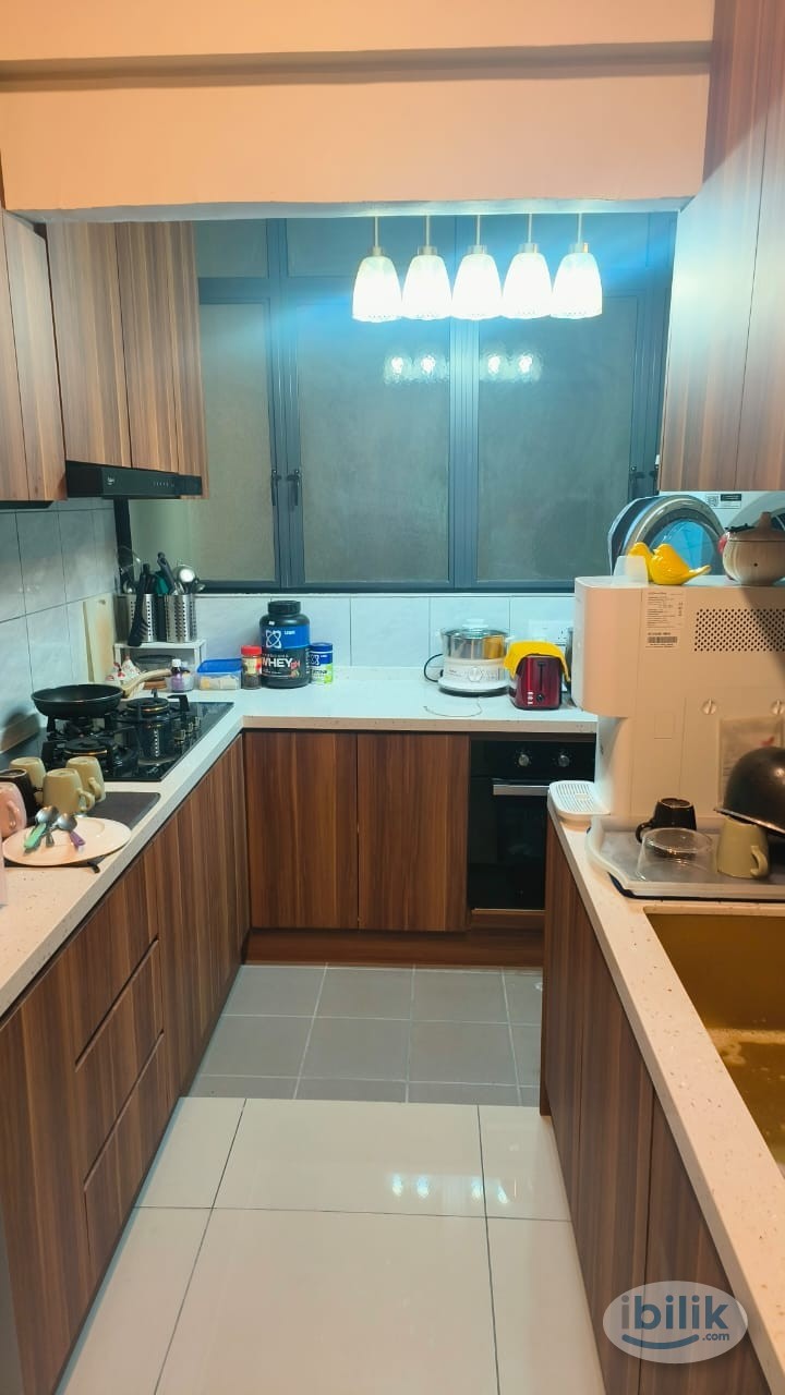 Middle Room at Minest Residence, Sentul - Image 2