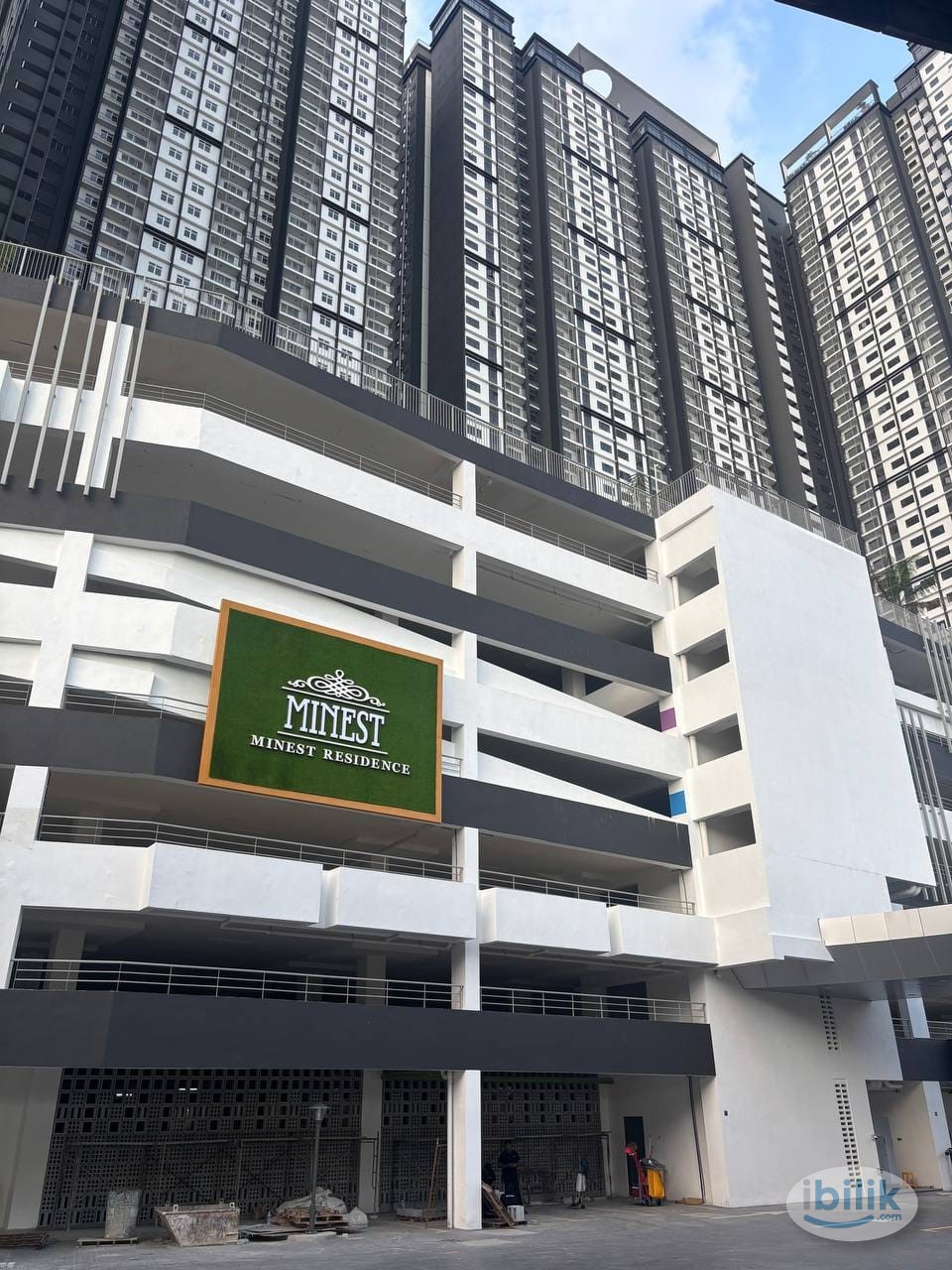 Middle Room at Minest Residence, Sentul - Image 4
