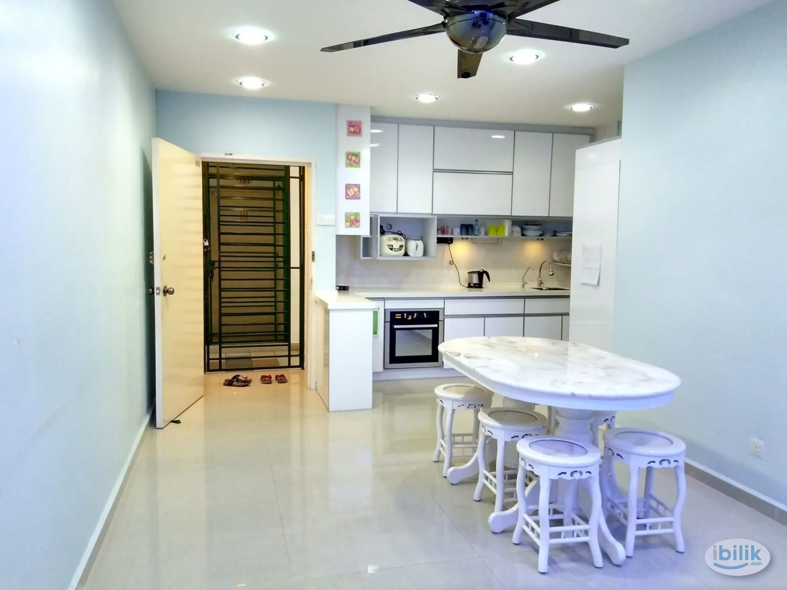 ✨[FREE Utilities] Middle Room at Kuchai Avenue, Kuchai Lama (Female Only) - Image 2