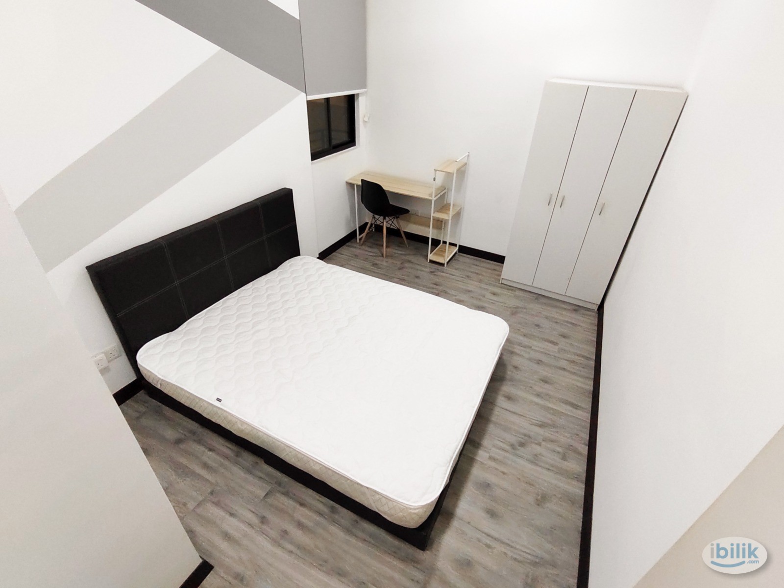 Middle Room at D'Sands Residence, Old Klang Road - Image 1