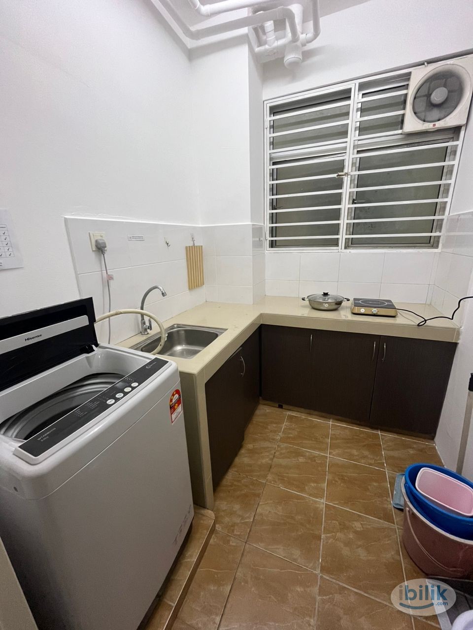 Single Medium Room at PV15 Setapak - Image 3